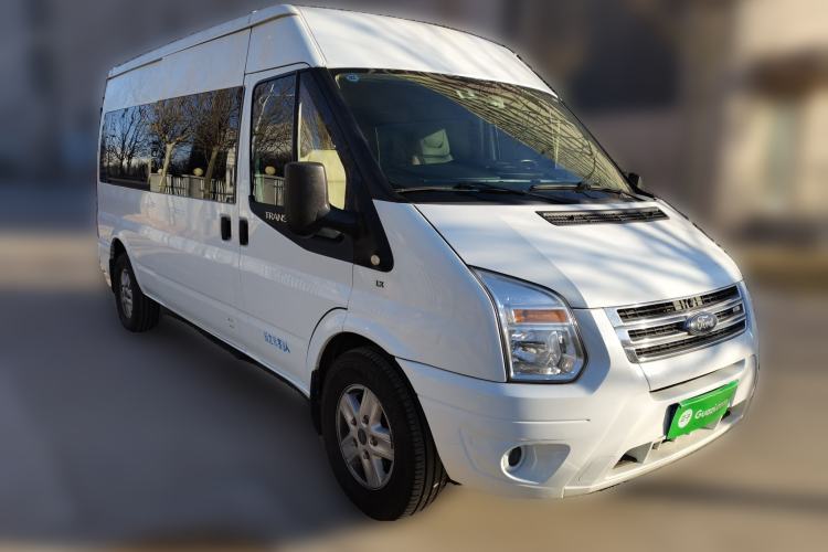 Used Ford Transit Custom 2016 2.2T Long-Wheelbase 9-Seater Mid-Roof Luxury Coach Front Right 45 Deg