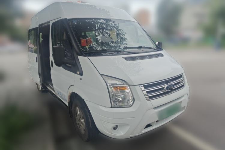 Used Ford Transit Custom 2016 2.4T Short Wheelbase 7-Seater Mid-Height Luxury Passenger Van Front Right 45 Deg