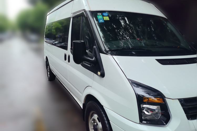 Used Ford Transit Custom 2016 2.2T Long-Wheelbase 6/7-Seater Mid-Roof Multi-Purpose Vehicle Front Right 45 Deg