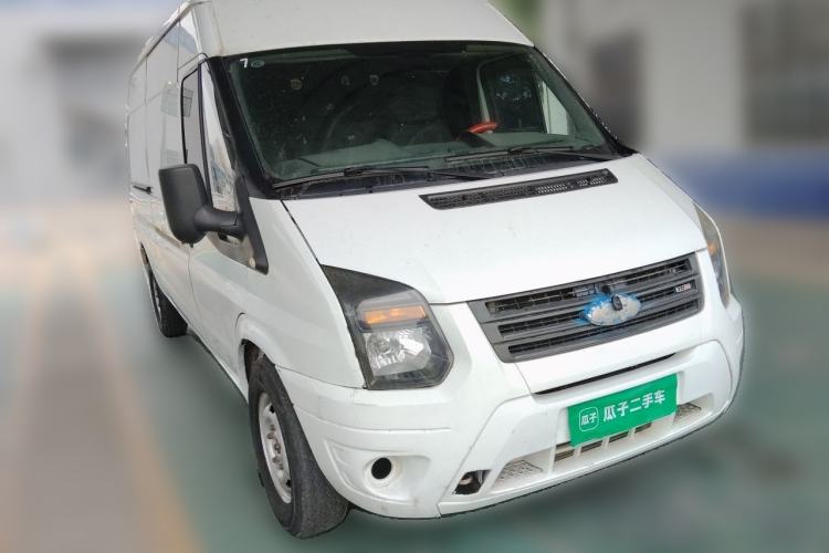 Used Ford Transit Custom 2016 2.2T Long Wheelbase 15-Seater Mid-Roof Luxury Version 135 Horsepower Front Right 45 Deg