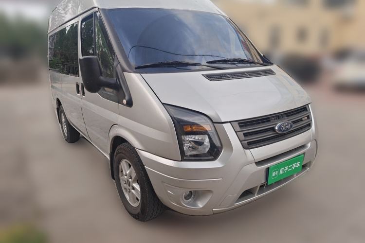 Used Ford Transit Custom 2016 2.2T Short-Wheelbase 6-Seater Mid-Roof Multi-Purpose Vehicle Front Right 45 Deg