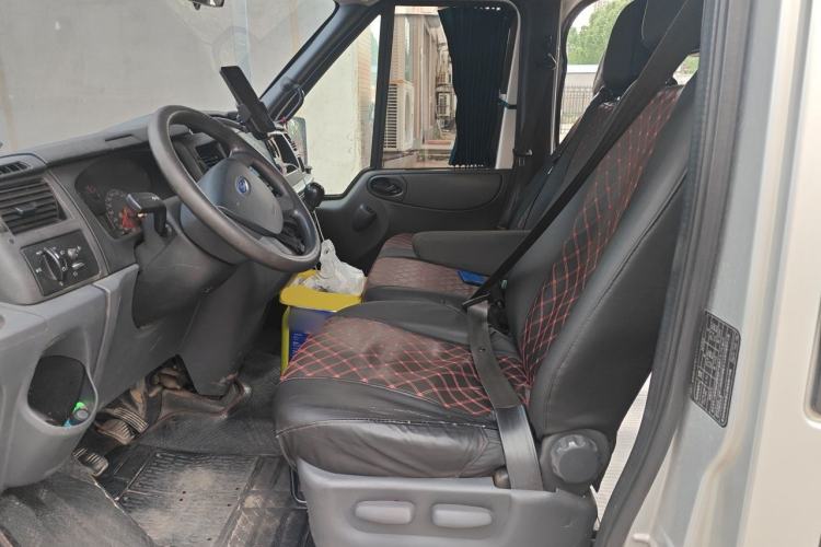 Used Ford Transit Custom 2016 2.2T Short-Wheelbase 6-Seater Mid-Roof Multi-Purpose Vehicle Left Front Seat