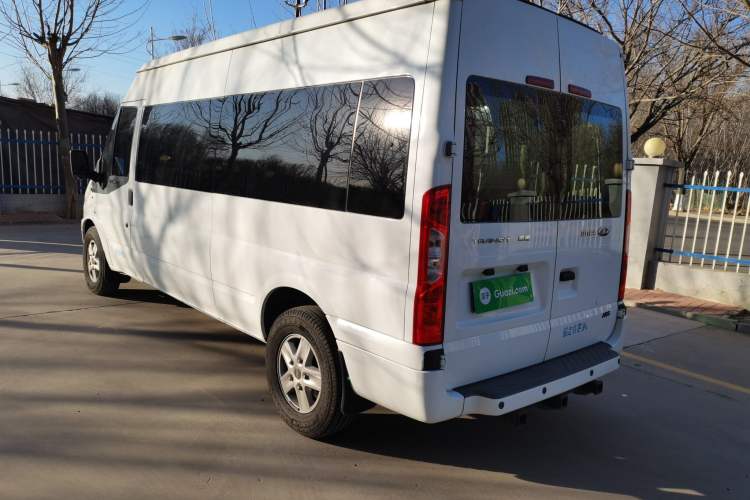 Used Ford Transit Custom 2016 2.2T Long-Wheelbase 9-Seater Mid-Roof Luxury Coach Rear Left 45 Deg