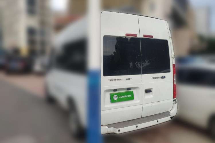 Used Ford Transit Custom 2016 2.2T Short-Wheelbase 6-Seater Mid-Roof Multi-Purpose Vehicle Rear Left 45 Deg
