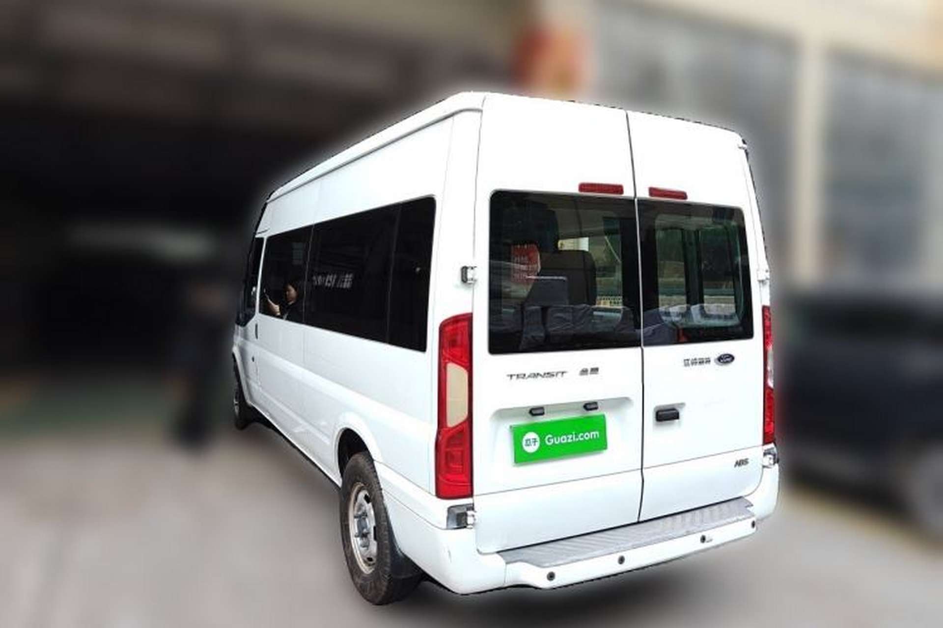 Used Ford Transit Custom 2016 2.2T Long-Wheelbase 6/7-Seater Mid-Roof Multi-Purpose Vehicle Rear Left 45 Deg