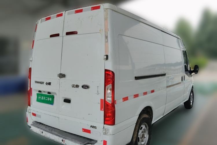Used Ford Transit Custom 2016 2.2T Long Wheelbase 15-Seater Mid-Roof Luxury Version 135 Horsepower Rear Right 45 Deg