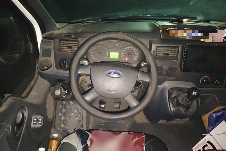Used Ford Transit Custom 2016 2.2T Long-Wheelbase 6/7-Seater Mid-Roof Multi-Purpose Vehicle Steering Wheel