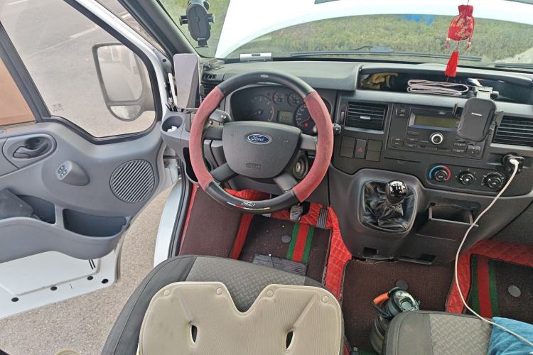 Used Ford Transit Custom 2016 2.2T Long-Wheelbase 6/7-Seater Mid-Roof Multi-Purpose Vehicle Steering Wheel