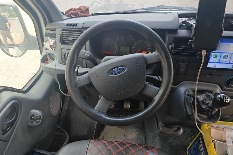 Used Ford Transit Custom 2016 2.2T Short-Wheelbase 6-Seater Mid-Roof Multi-Purpose Vehicle Steering Wheel