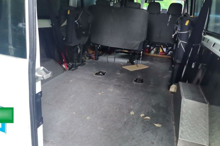 Used Ford Transit Custom 2016 2.2T Long-Wheelbase 6/7-Seater Mid-Roof Multi-Purpose Vehicle Trunk