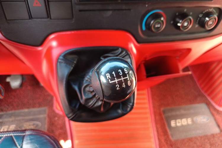 Used Ford Transit Custom  Gear Lever