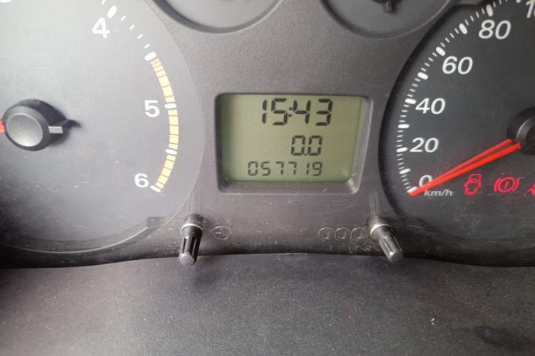 Used Ford Transit Custom  Odometer Close Up
