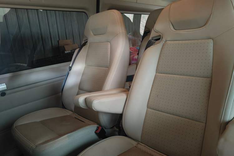 Used Ford Transit Custom  Left Rear Seat