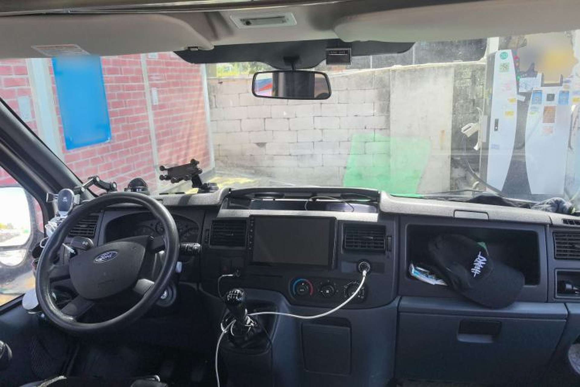 Used Ford Transit Custom 2019 2.2T Multi-Function Long-Wheelbase Mid-Height 7-Seater China VI Center Console