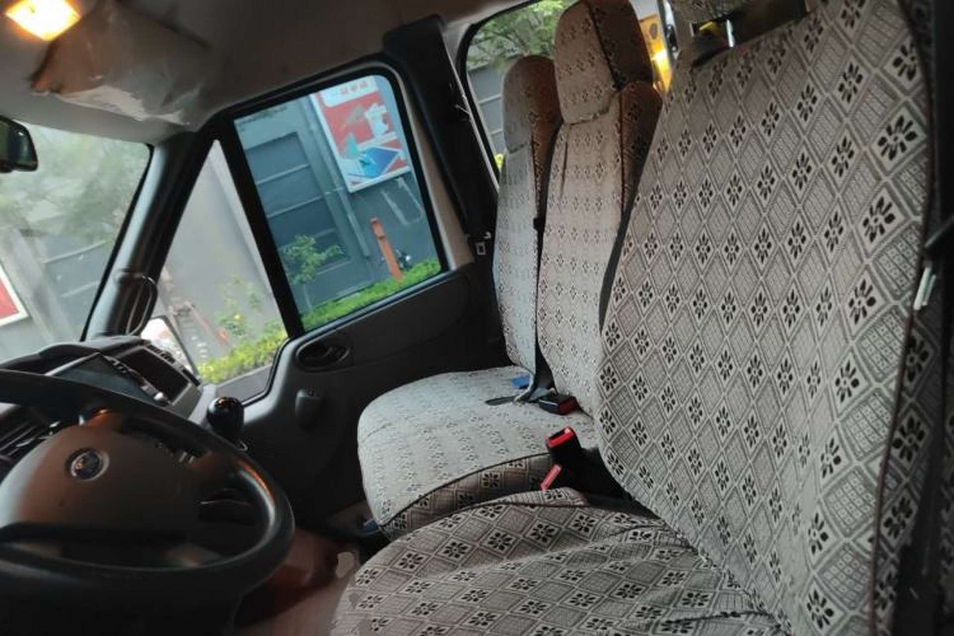 Used Ford Transit Custom 2019 2.2T Multi-Function Short Wheelbase Mid-Height 6-Seater China VI Left Front Seat