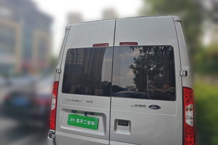 Used Ford Transit Custom 2019 2.2T Mid-Size Long Wheelbase Mid-Roof 6-Seater China VI Rear