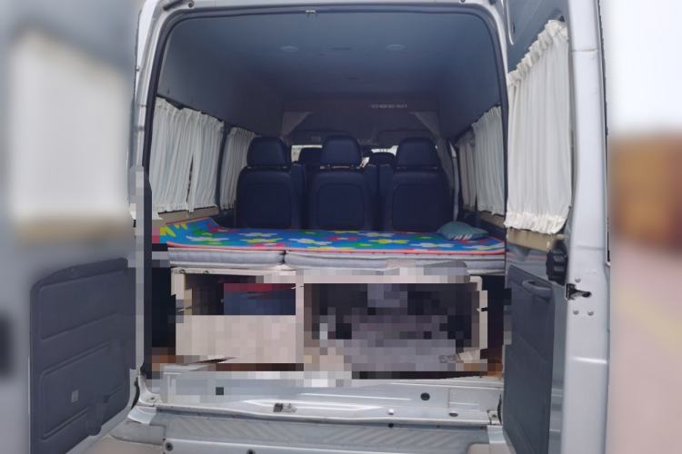 Used Ford Transit Custom 2019 2.2T Multi-Function Short Wheelbase Mid-Roof 6-Seater China VI Trunk