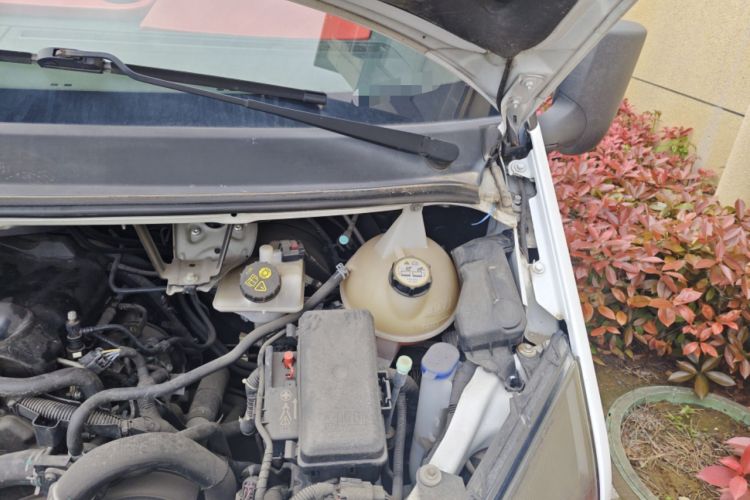Used Ford Transit Custom  Engine Bay Left