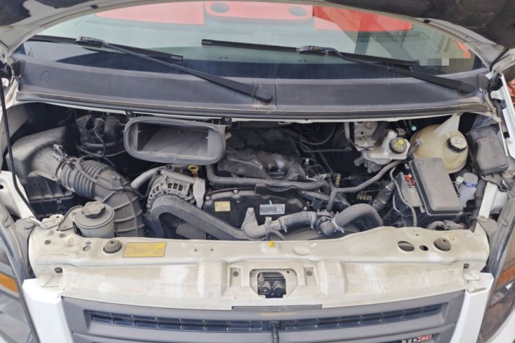 Used Ford Transit Custom  Engine Bay
