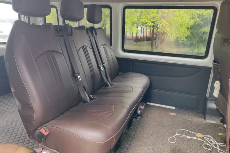 Used Ford Transit Custom 2019 2.2T Multi-Function Short Wheelbase Mid-Roof 6-Seater China VI Left Rear Seat