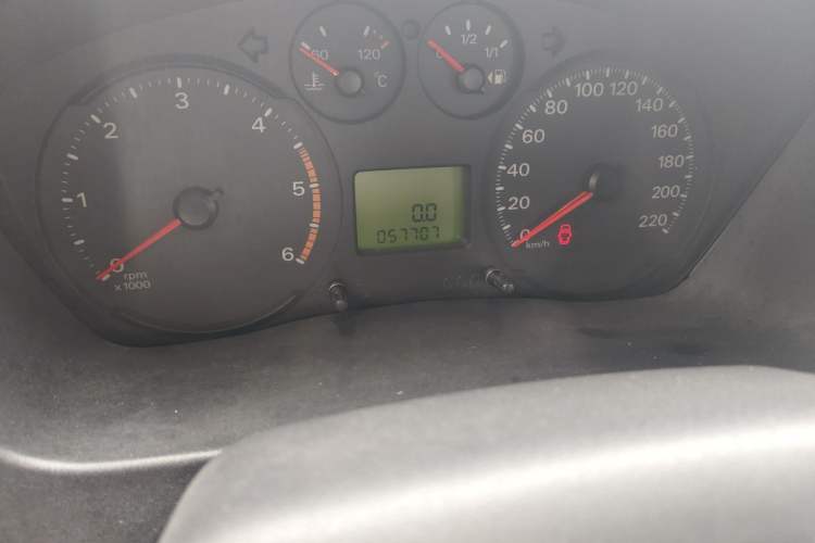 Used Ford Transit Custom  Odometer Close Up
