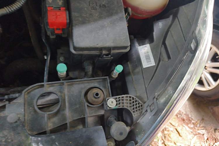 Used Ford Transit Custom  Engine Bay Left