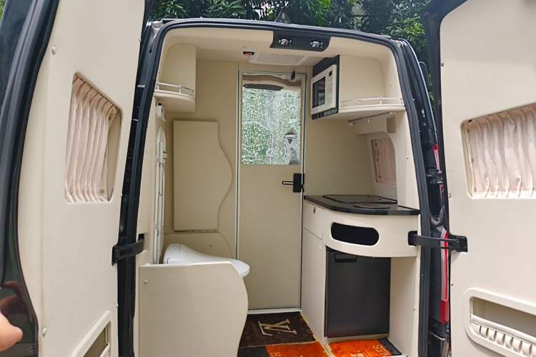 Used Ford Transit Custom  Trunk