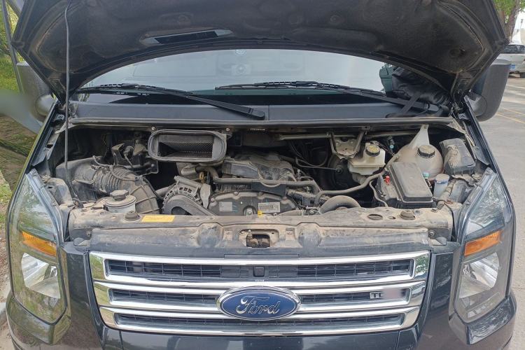 Used Ford Transit Custom  Engine Bay