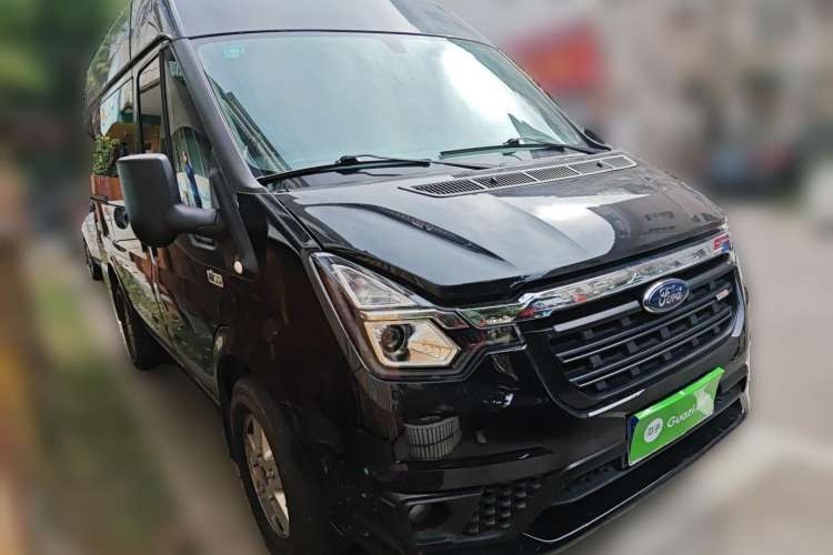Used Ford Transit Custom 2021 2.2T Manual Logistics Vehicle Pro Short Wheelbase 6-Seater Mid-Roof China VI Standard Front Right 45 Deg
