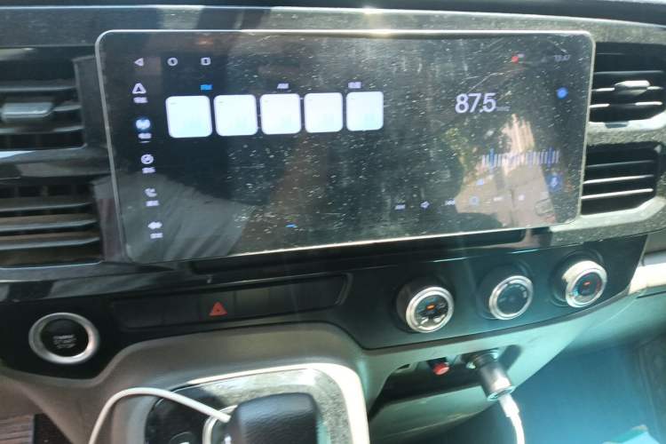 Used Ford Transit Custom  Audio And AC Panel