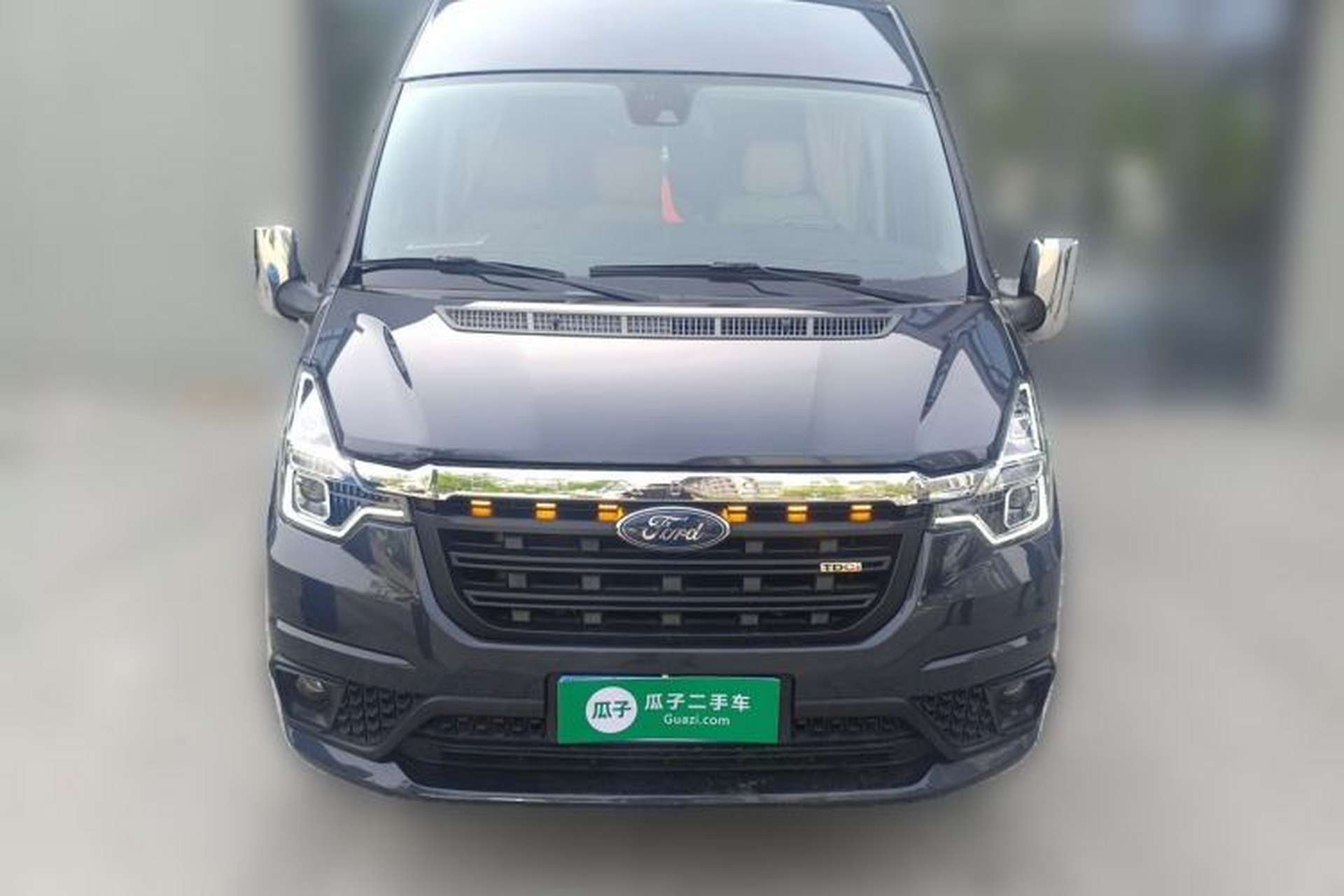 Used Ford Transit Custom 2021 2.2T Manual Logistics Vehicle Pro Short Wheelbase 6-Seater Mid-Roof China VI Standard Front