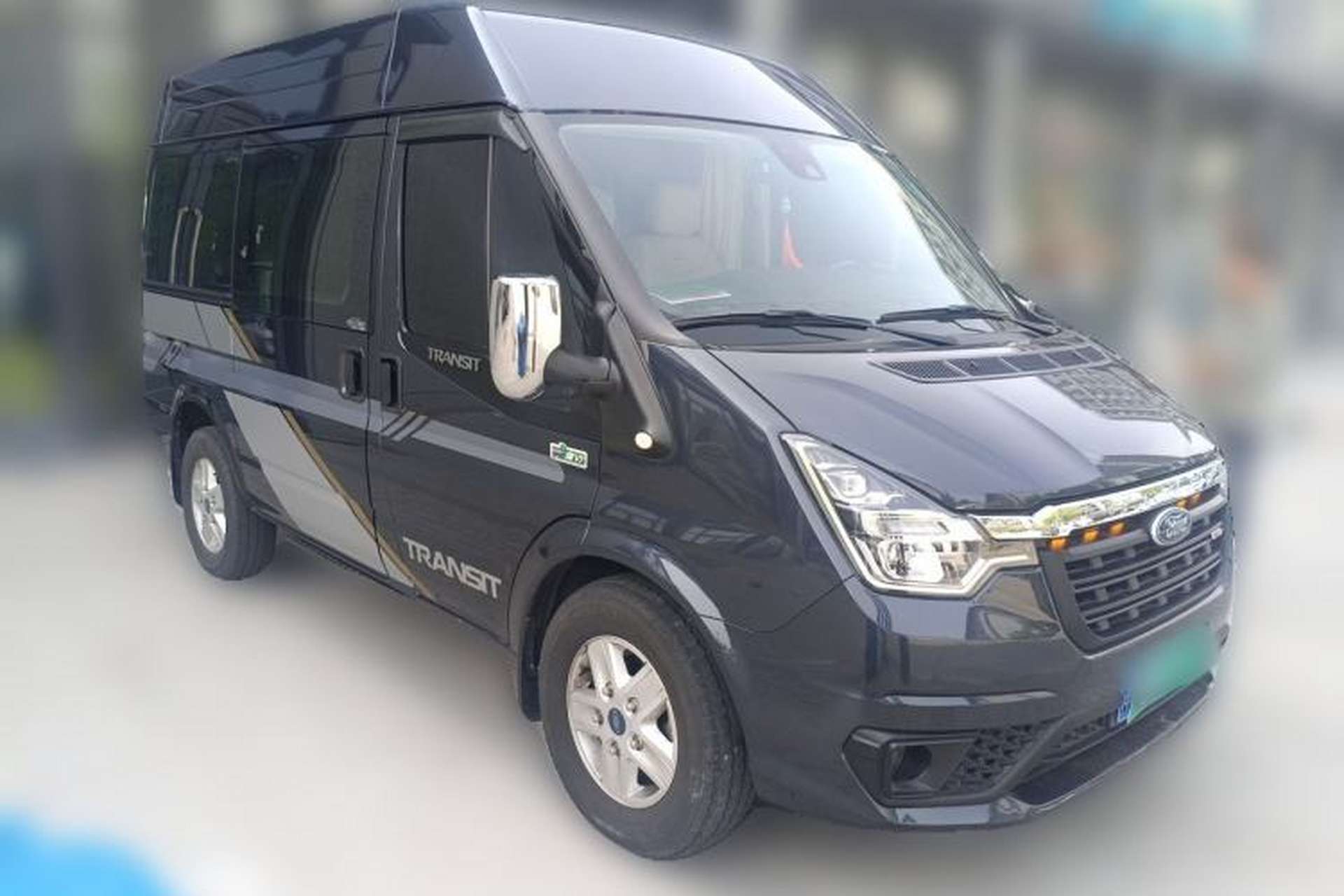 Used Ford Transit Custom 2021 2.2T Manual Logistics Vehicle Pro Short Wheelbase 6-Seater Mid-Roof China VI Standard Front Right 45 Deg