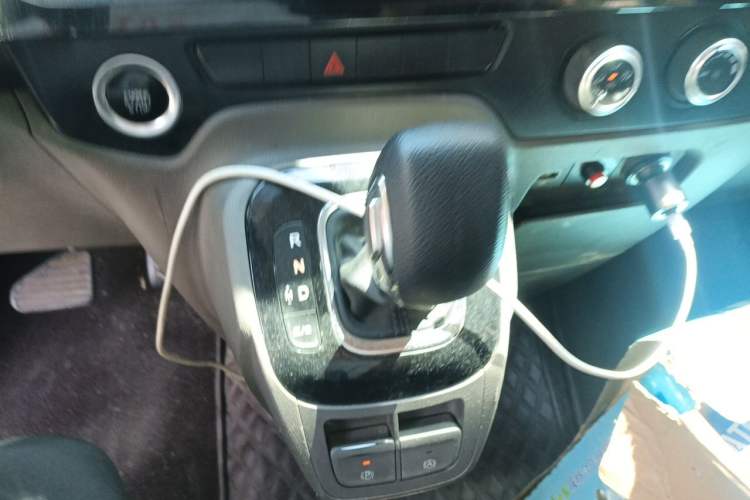 Used Ford Transit Custom  Gear Lever