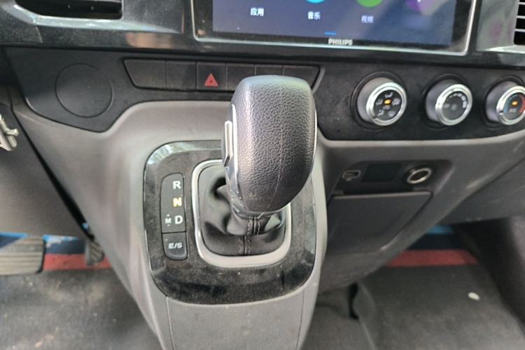 Used Ford Transit Custom 2021 2.2T Automatic Logistics Vehicle Pro 5.9-meter Long Wheelbase Rear Dual Tires 7-Seater Mid-Roof China VI Standard Gear Lever