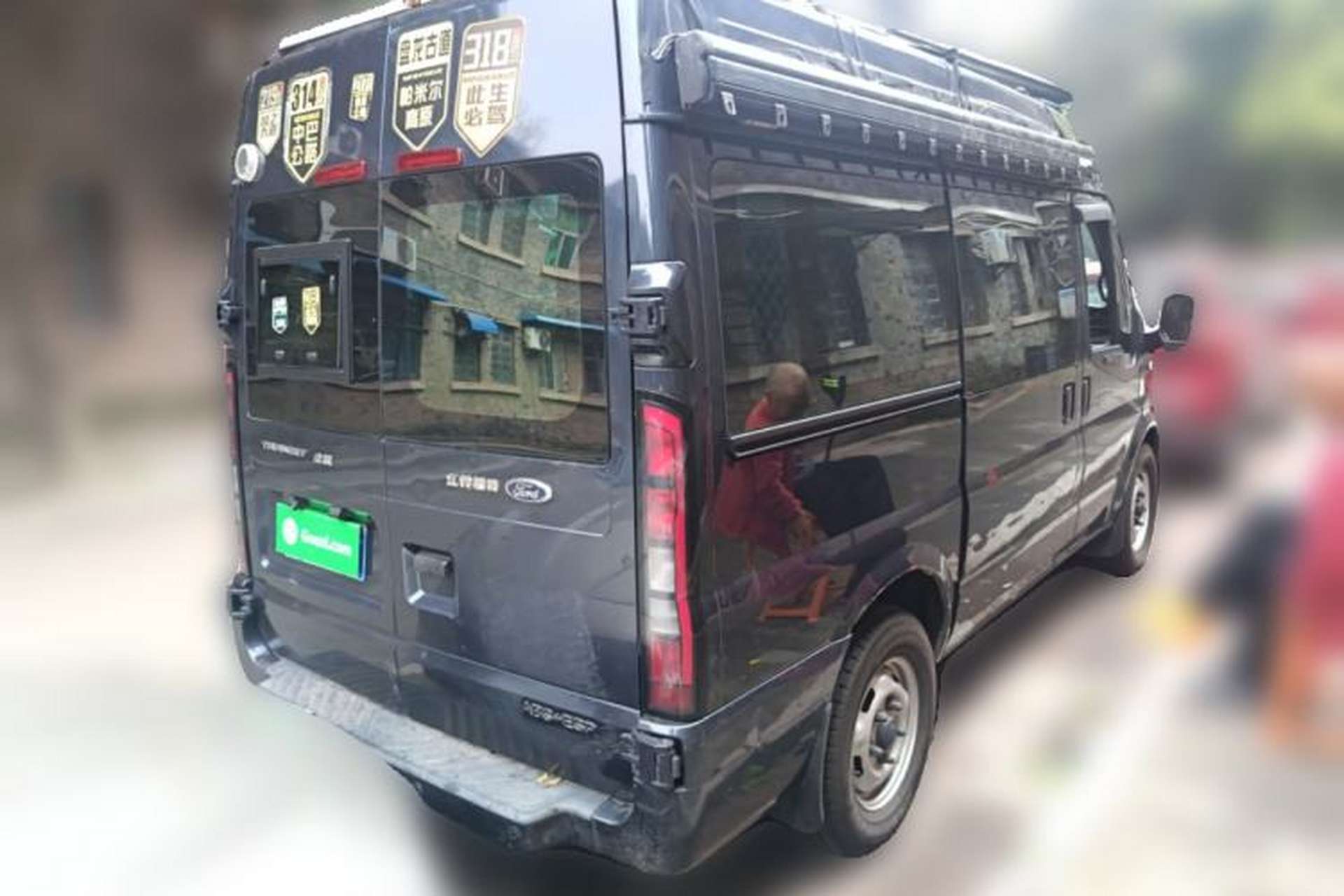 Used Ford Transit Custom 2021 2.2T Automatic Logistics Vehicle Pro Short Wheelbase 6-Seater Mid-Roof China VI Standard Rear Right 45 Deg