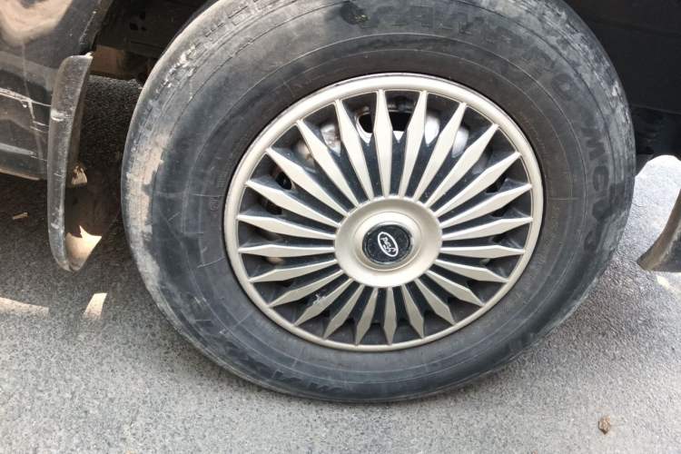 Used Ford Transit Custom  Right Front Wheel Hub