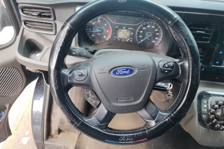Used Ford Transit Custom 2021 2.2T Automatic Logistics Vehicle Pro Short Wheelbase 6-Seater Mid-Roof China VI Standard Steering Wheel