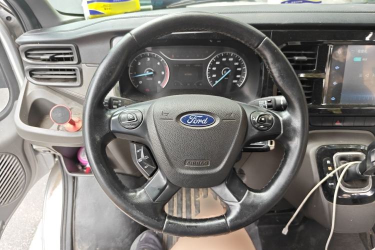 Used Ford Transit Custom 2021 2.2T Automatic Logistics Vehicle Pro Long Wheelbase 7 Seats Mid-Roof China VI Standard Steering Wheel