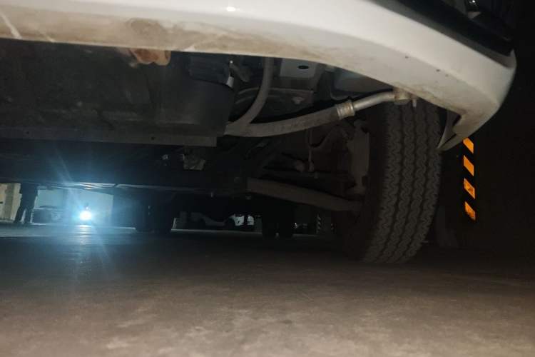 Used Ford Transit Custom 2021 2.2T Automatic Van Pro 5.9-meter Long Wheelbase Rear Dual Tires 3-Seater Mid-Roof China VI Standard Chassis Front Left