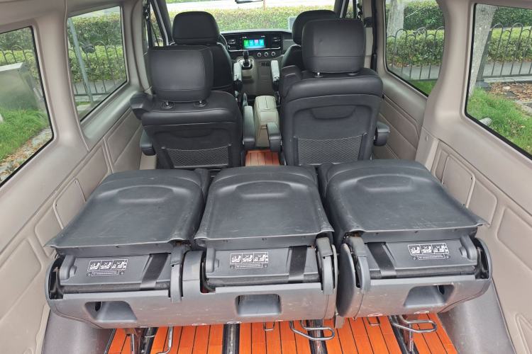 Used Ford Transit Custom 2021 2.2T Automatic Standard Passenger Van Pro Short Wheelbase 7-Seater Mid-Roof Euro VI compliant Interior 6