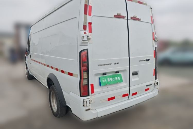 Used Ford Transit Custom 2021 2.2T Manual Van Pro 5.9-meter Long Wheelbase Rear Dual Tires 3-Seater Mid-Roof China VI Standard Rear Left 45 Deg