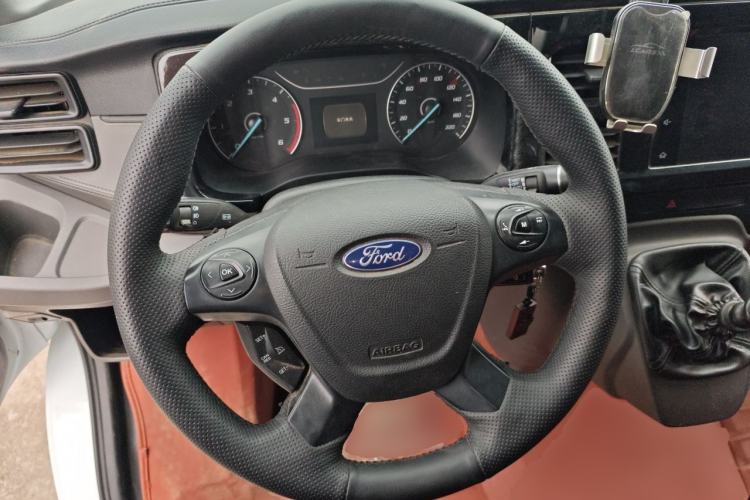 Used Ford Transit Custom 2021 2.2T Manual Van Pro 5.9-meter Long Wheelbase Rear Dual Tires 3-Seater Mid-Roof China VI Standard Steering Wheel