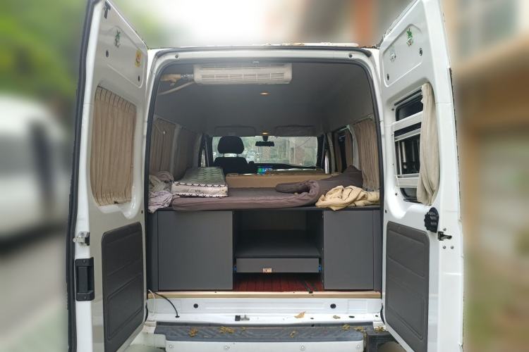 Used Ford Transit Custom 2021 2.2T Manual Logistics Vehicle Pro Short Wheelbase 6-Seater Mid-Roof China VI Standard Trunk