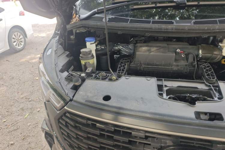 Used Ford Transit Custom  Engine Bay Right