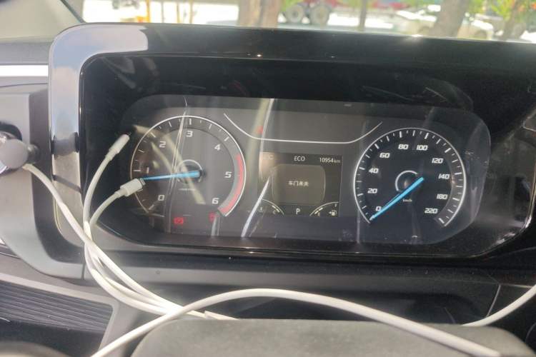 Used Ford Transit Custom  Instrument Cluster