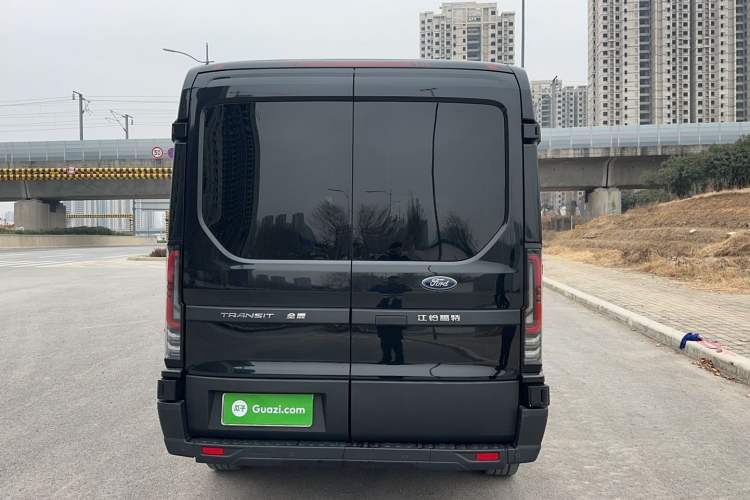 Used Ford Transit T8 2024 T8 2.3T Diesel Automatic Mid-axle Mid-roof 6-Seater Multi-function Version 2/2/2 Exterior 5