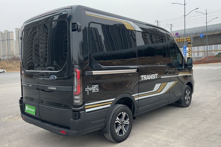 Used Ford Transit T8 2024 T8 2.3T Diesel Automatic Mid-axle Mid-roof 6-Seater Multi-function Version 2/2/2 Exterior 5