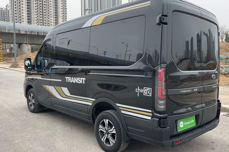 Used Ford Transit T8 2024 T8 2.3T Diesel Automatic Mid-axle Mid-roof 6-Seater Multi-function Version 2/2/2 Exterior 9