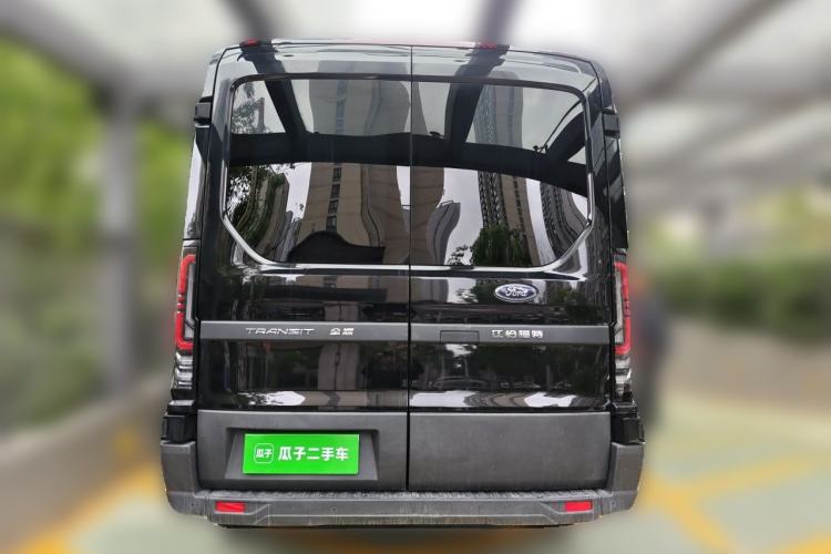 Used Ford Transit T8 2024 T8 2.3T Diesel Automatic Mid-axle Mid-roof 6-Seater Multi-function Version 2/2/2 Rear