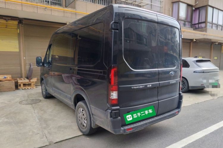 Used Ford Transit T8 2024 T8 2.0T Diesel Manual Mid-axle Mid-roof 6-seater Multi-function Version 2/2/2 Rear Left 45 Deg